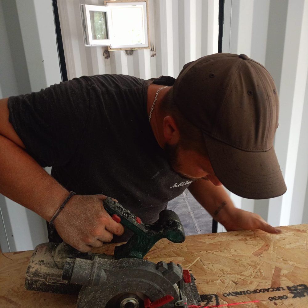 917064e3-54c7-4cd4-a904-d3a3b81a850d